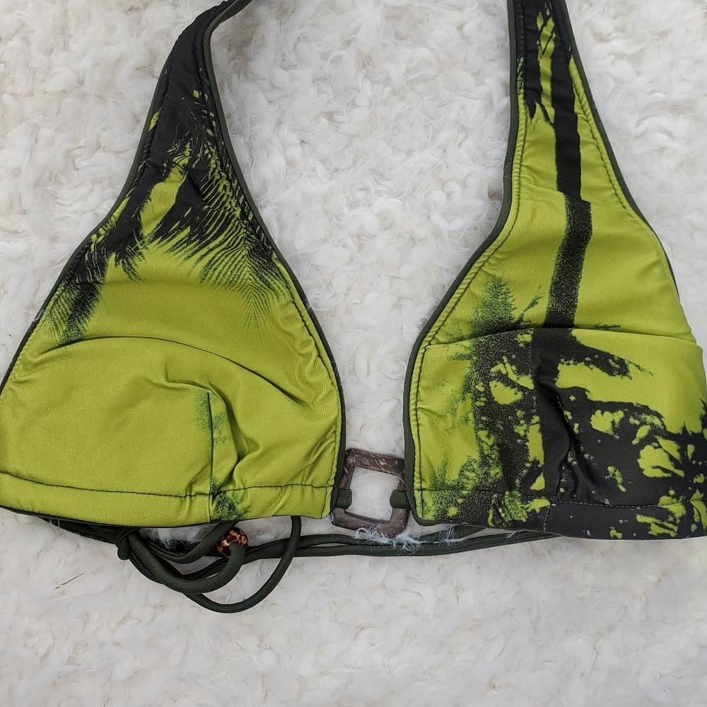 Bikini tops